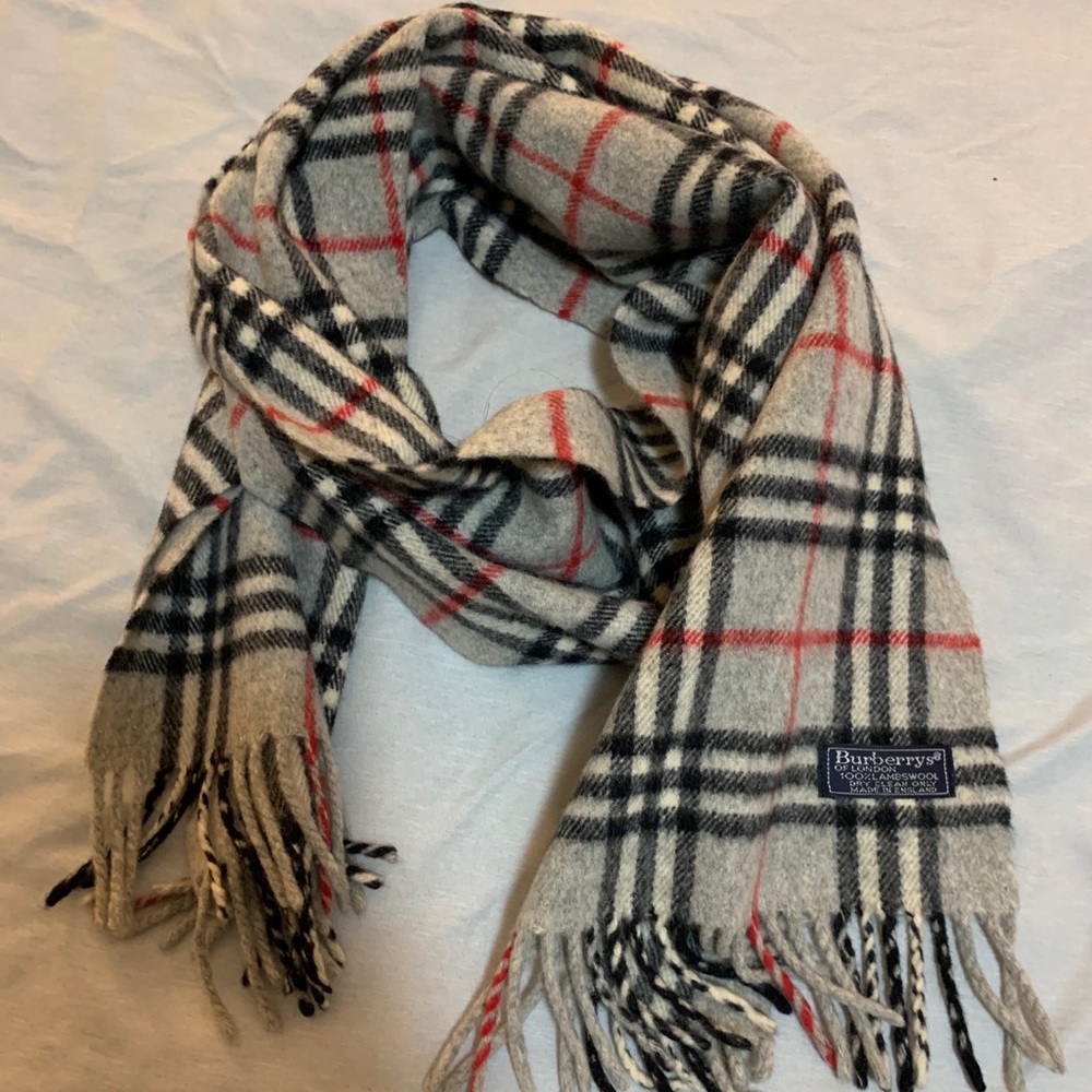 Burberry Lambswool check scarf grey